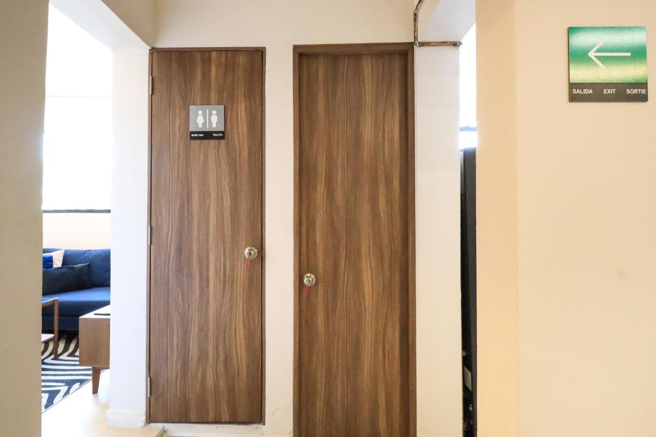 Colmena Monterrey Hotel Mexikóváros Kültér fotó